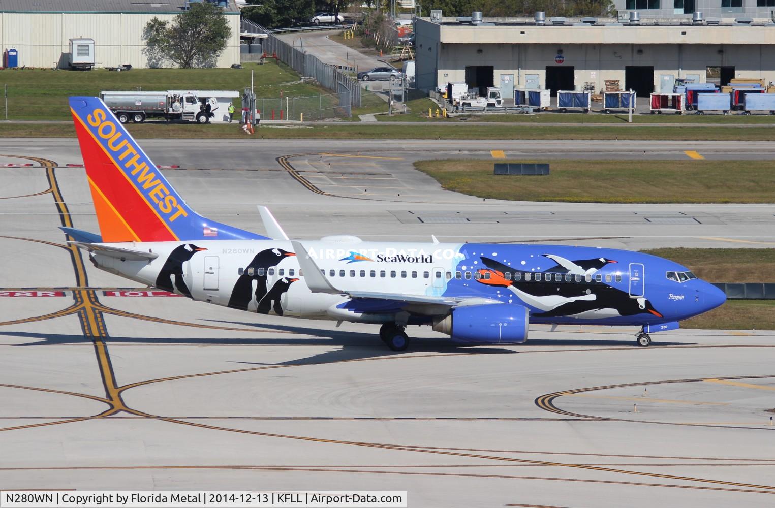 N280WN, 2007 Boeing 737-7H4 C/N 32533, SWA 737 Penguin One zx FLL