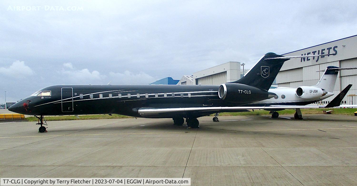 T7-CLG, 1999 Bombardier BD-700-1A10 Global Express C/N 9022, At Luton Airport