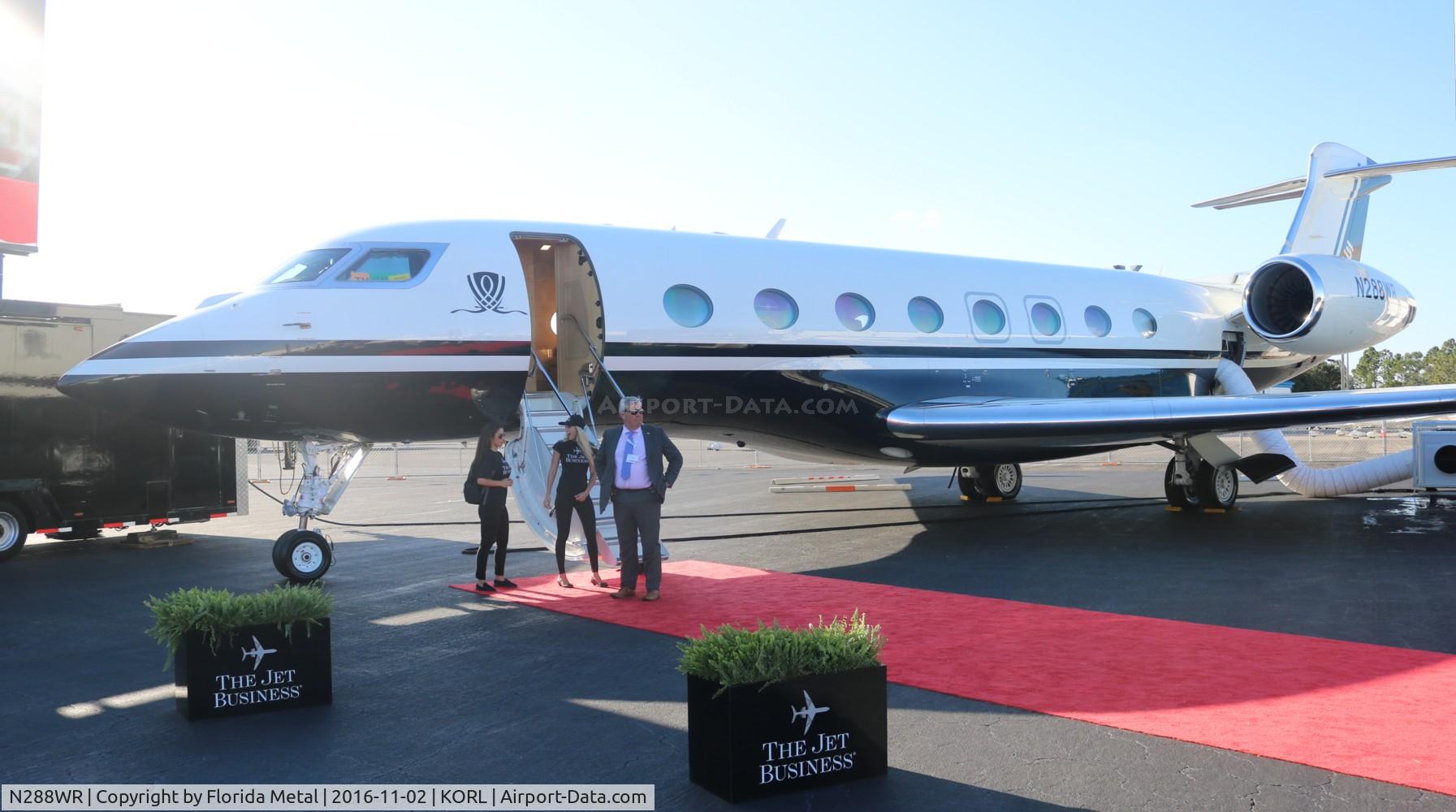 N288WR, 2011 Gulfstream Aerospace G650 (G-VI) C/N 6007, NBAA 2016 zx
