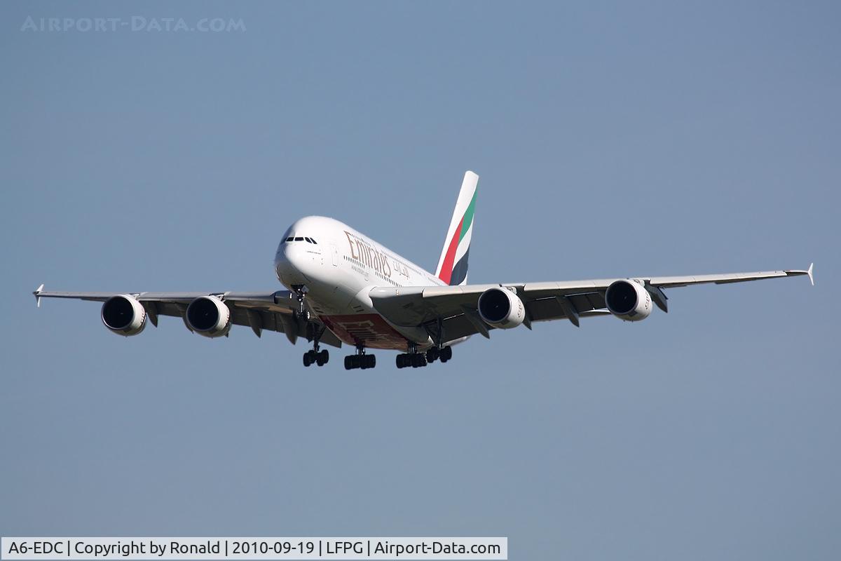 A6-EDC, 2008 Airbus A380-861 C/N 016, at cdg