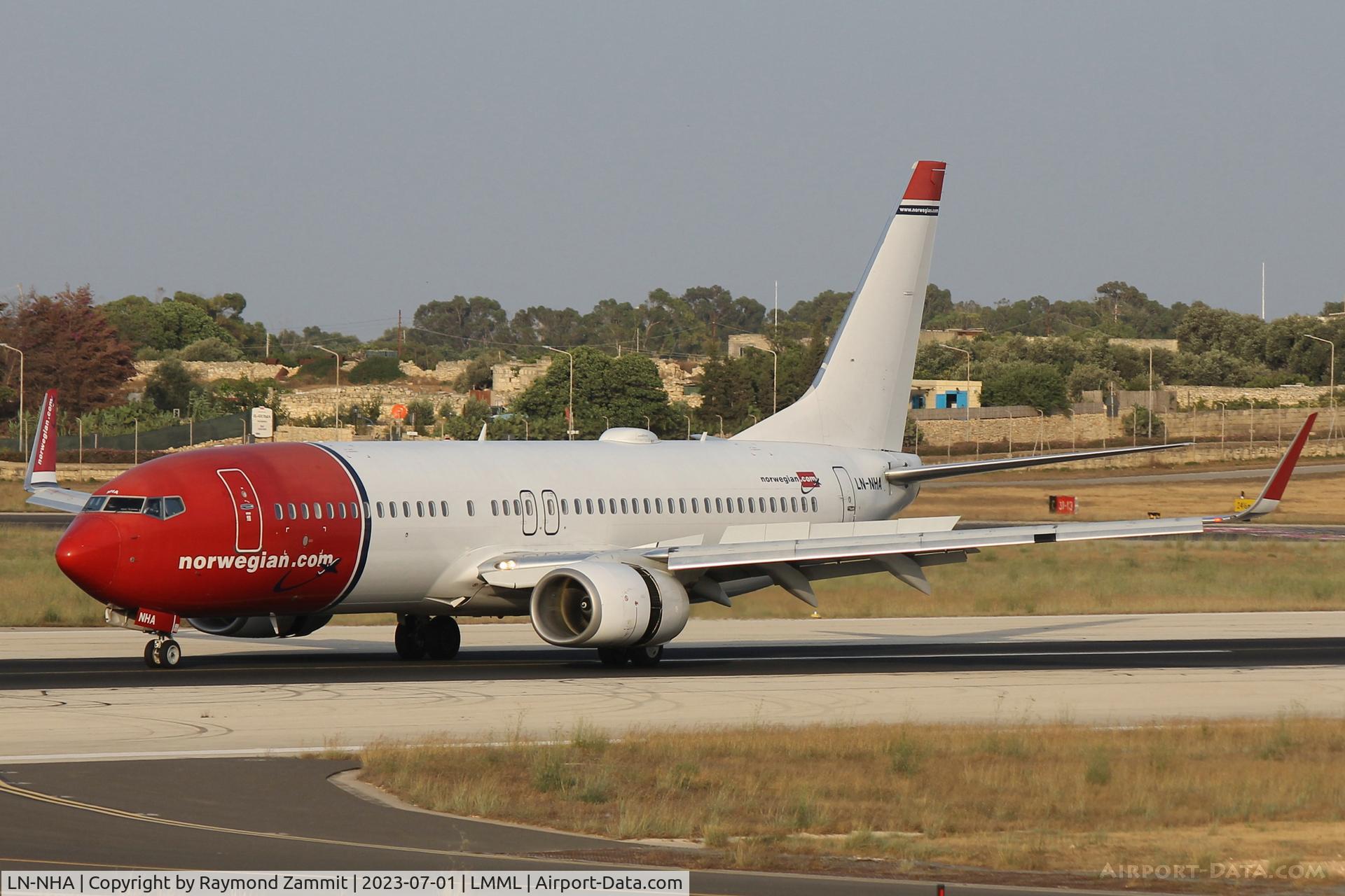LN-NHA, 2014 Boeing 737-8JP C/N 41129, B737-800 LN-NHA Norwegian Air Shuttle