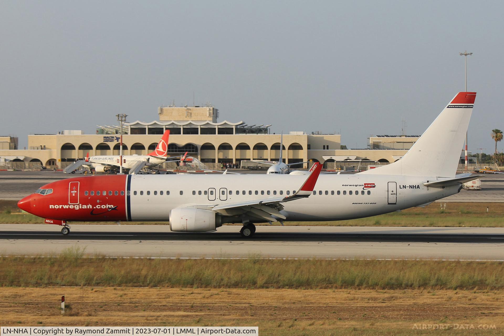 LN-NHA, 2014 Boeing 737-8JP C/N 41129, B737-800 LN-NHA Norwegian Air Shuttle