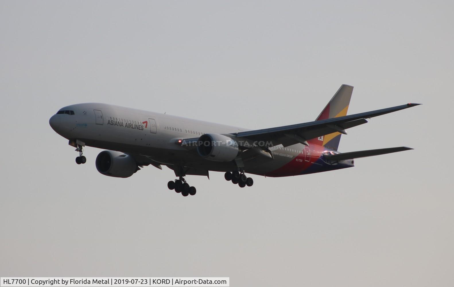 HL7700, Boeing 777-28E/ER C/N 30859, Asiana 772 zx ICN-ORD