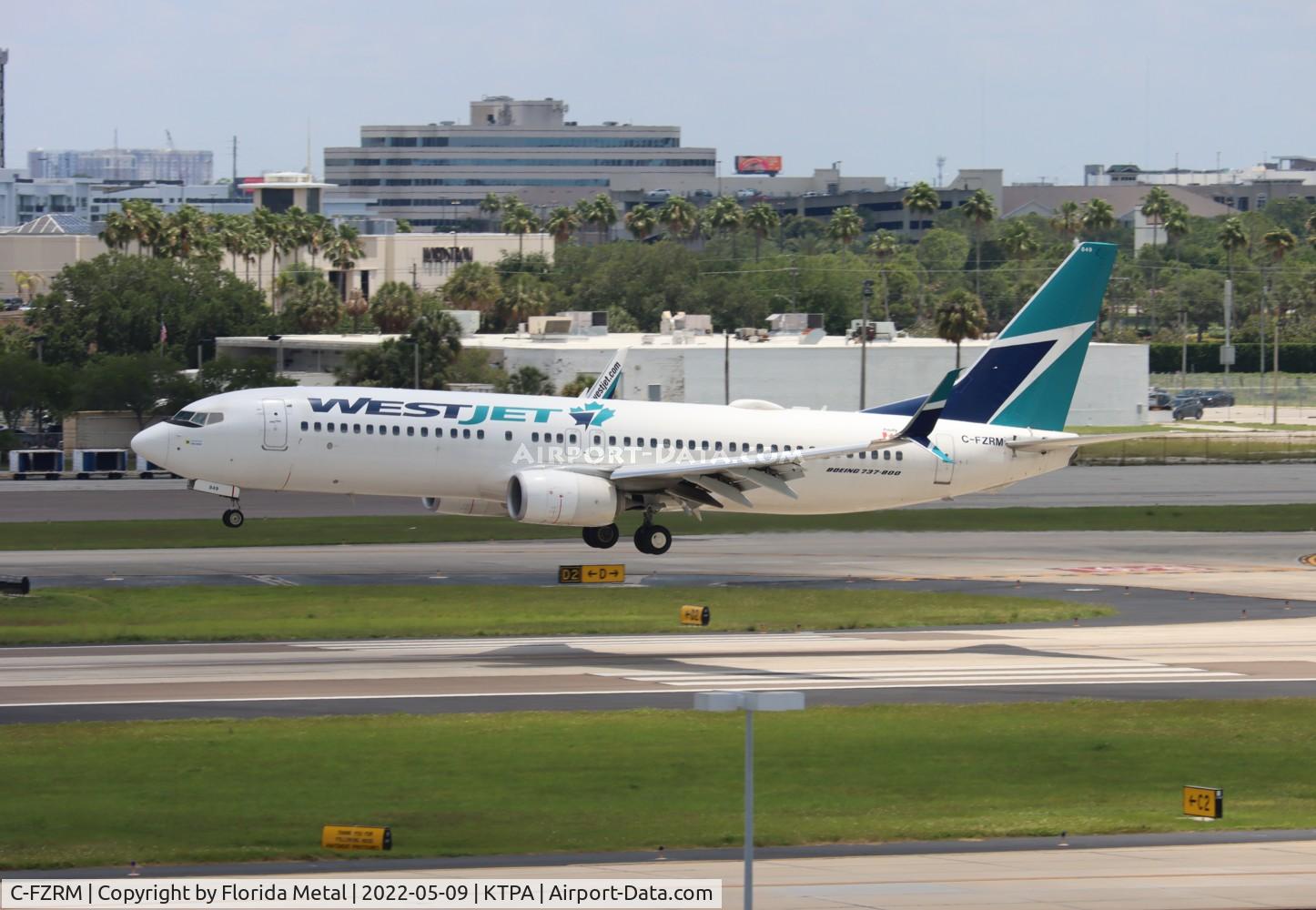 C-FZRM, 2016 Boeing 737-8CT C/N 40840, WJA 738 zx YUL-TPA