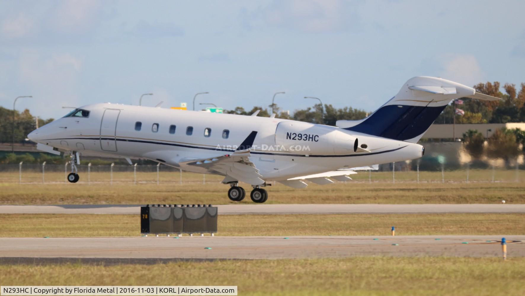 N293HC, 2011 Bombardier Challenger 300 (BD-100-1A10) C/N 20330, Challenger 300 zx