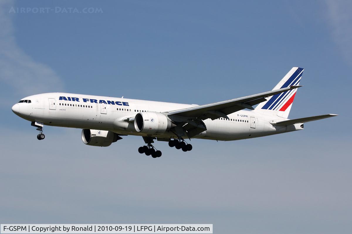 F-GSPM, 2000 Boeing 777-228/ER C/N 30456, at cdg