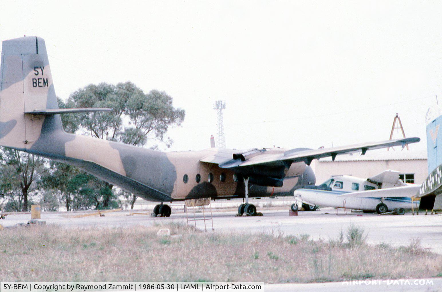 5Y-BEM, De Havilland Canada DHC-4 Caribou C/N 237, De Havilland Canada DHC-4 Caribou 5Y-DEM New Cal Aviation (Ex Kenya Air Force)