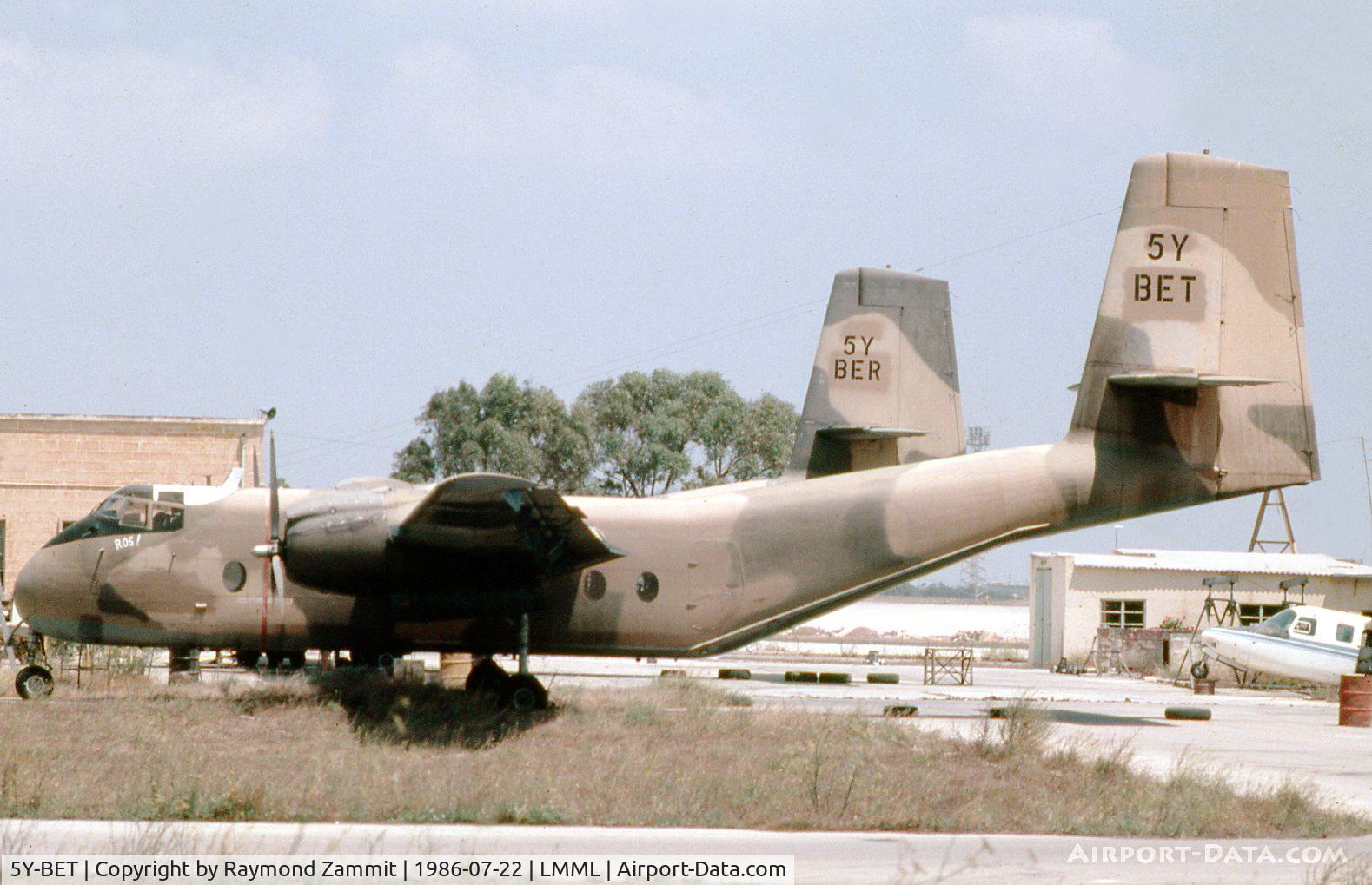5Y-BET, De Havilland Canada DHC-4 Caribou C/N 303, De Havilland Canada DHC-4 Caribou 5Y-BET New Cal Aviation (Ex Kenya Air Force)