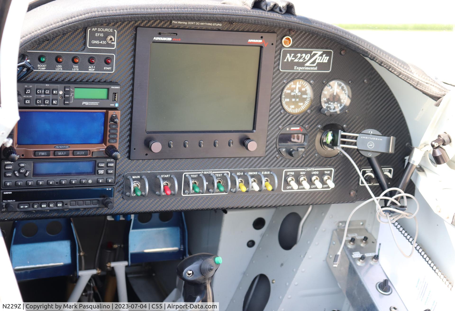 N229Z, 2014 Vans RV-8 C/N 82898, Vans RV-8