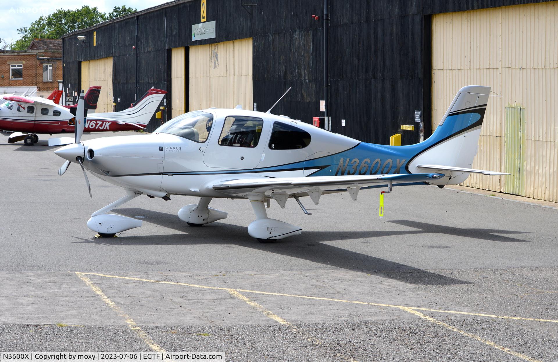N3600X, 2013 Cirrus SR22T C/N 0491, Cirrus SR22T at Fairoaks.