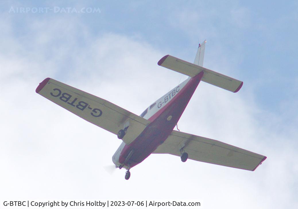 G-BTBC, 1979 Piper PA-28-161 Cherokee Warrior II C/N 28-7916414, Over Potters Bar, Herts.