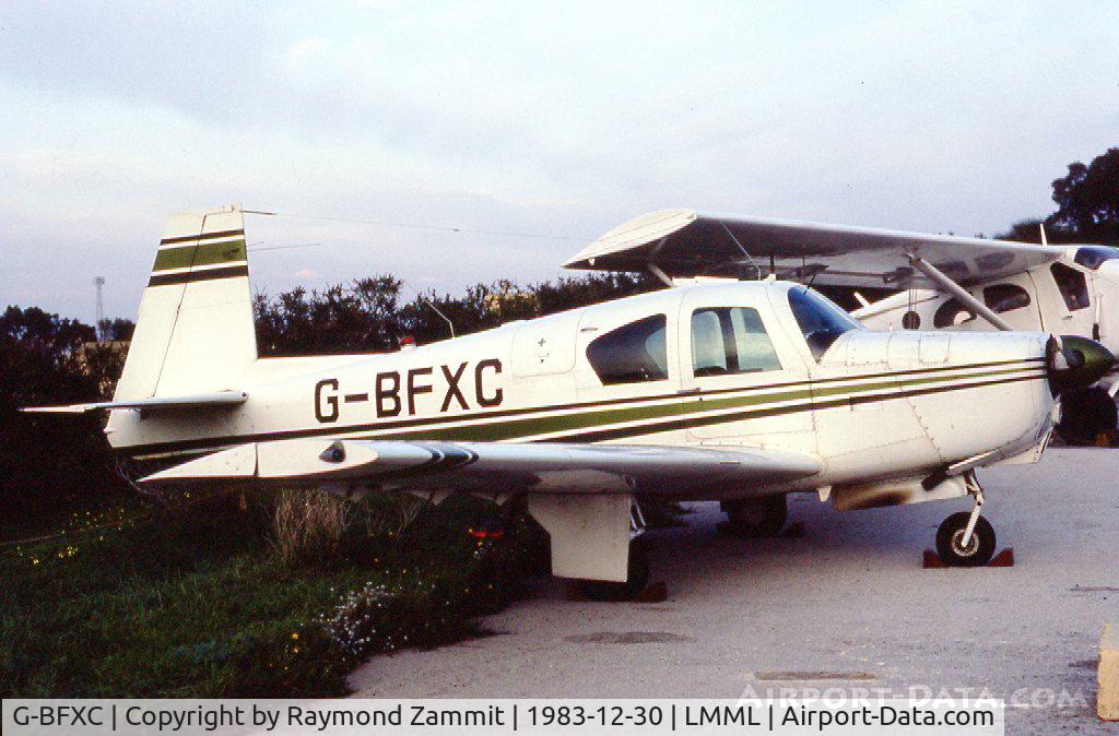 G-BFXC, 1963 Mooney M20C Ranger C/N 2620, Mooney M20C G-BFXC