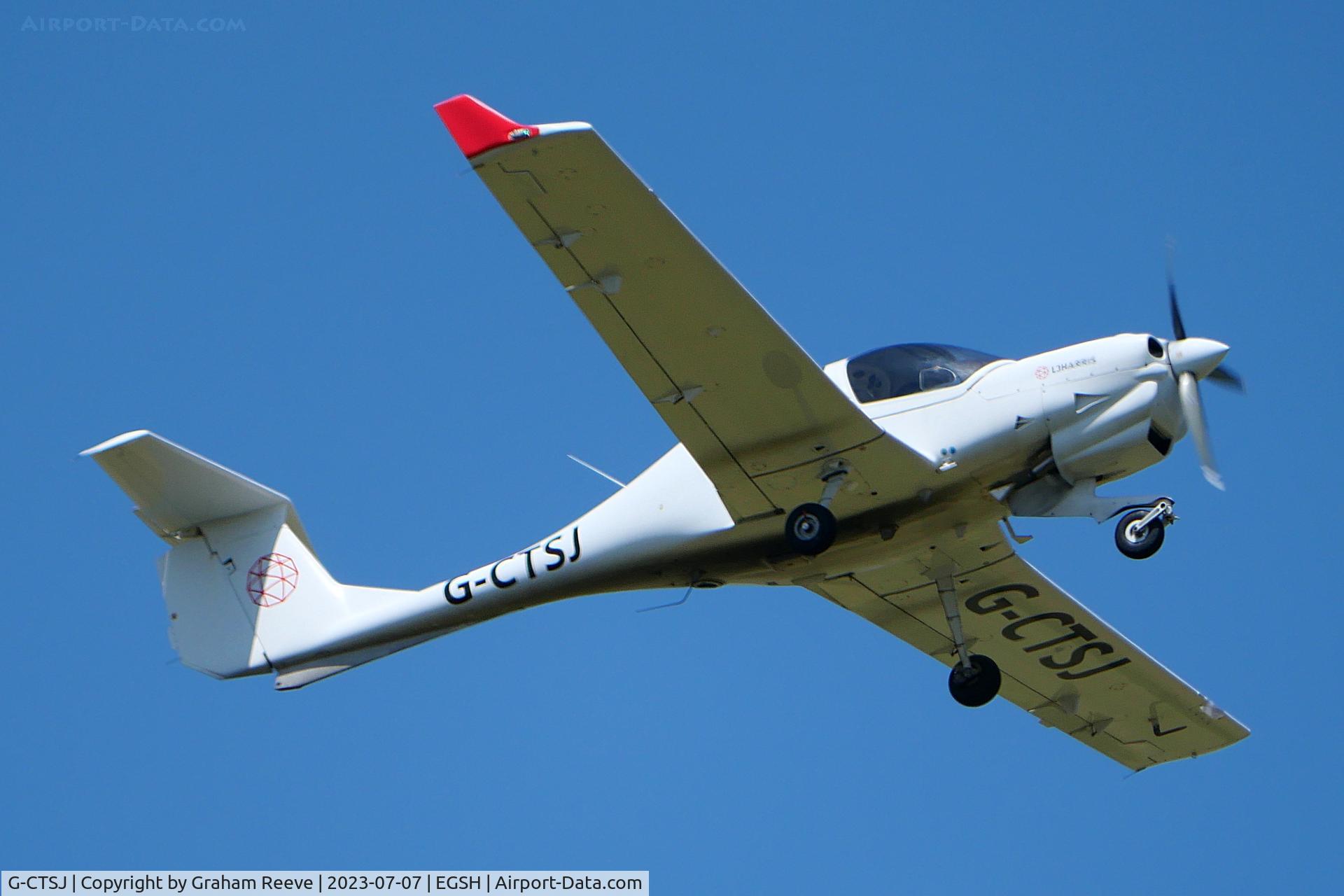G-CTSJ, 2014 Diamond DA-40NG Diamond Star C/N 40.N181, Departing from Norwich.