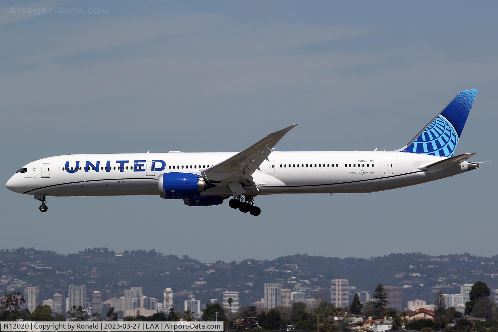 N12020, 2022 Boeing 787-10 Dreamliner Dreamliner C/N 66989, at lax