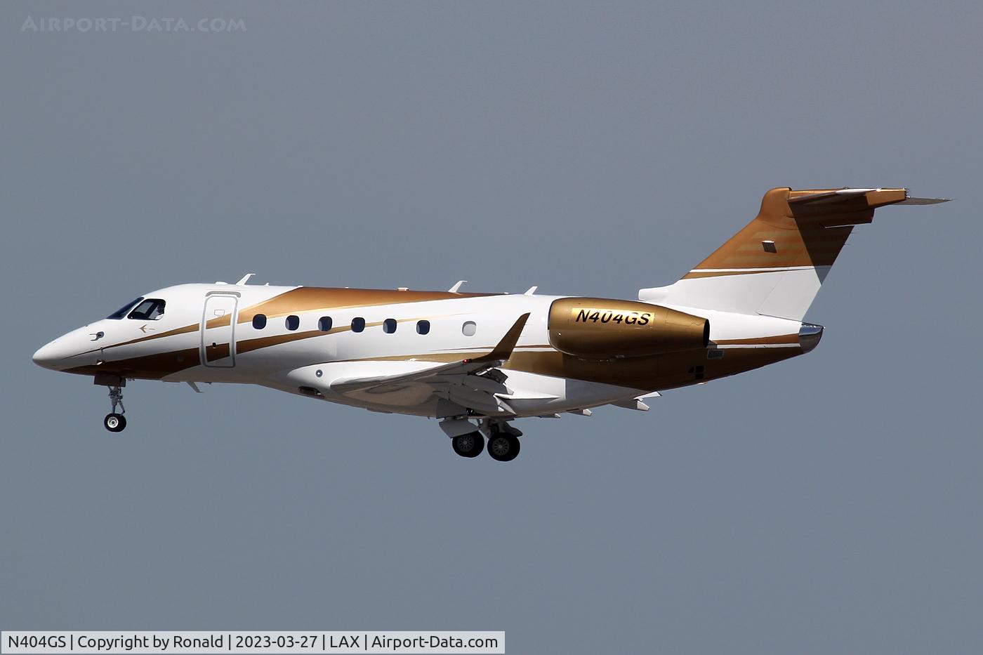 N404GS, 2019 Embraer EMB-550 Legacy 500 C/N 55000048, at lax