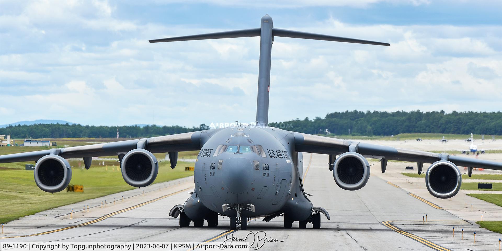 89-1190, 1993 McDonnell Douglas C-17A Globemaster III C/N 50008/F007/P4, Gas & Go complete, REACH449 heads out