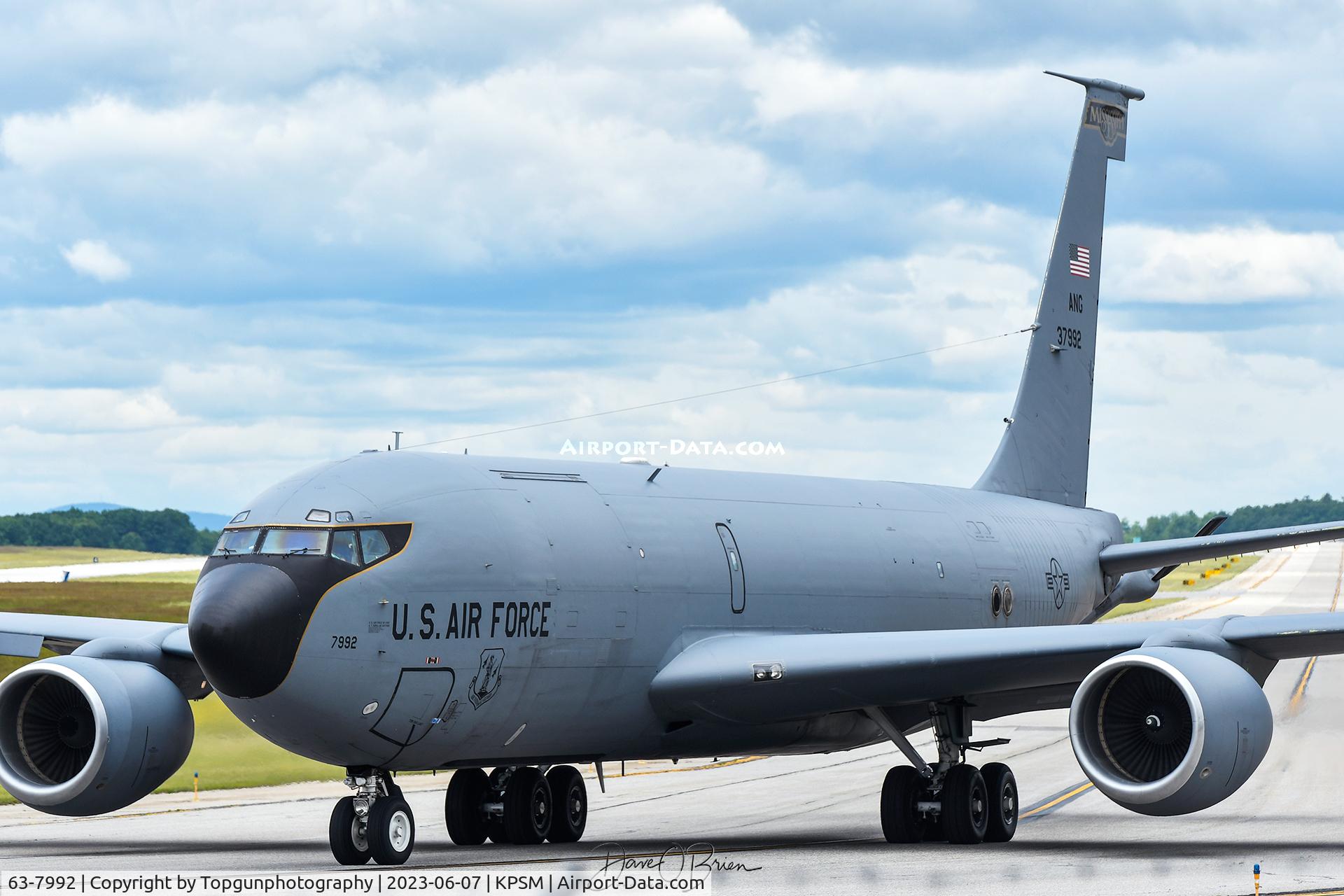 63-7992, 1963 Boeing KC-135R Stratotanker C/N 18609, 153rd ARS MS ANG