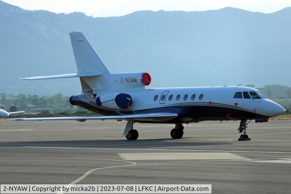 2-NYAW, 1990 Dassault Falcon 50 C/N 213, Parked