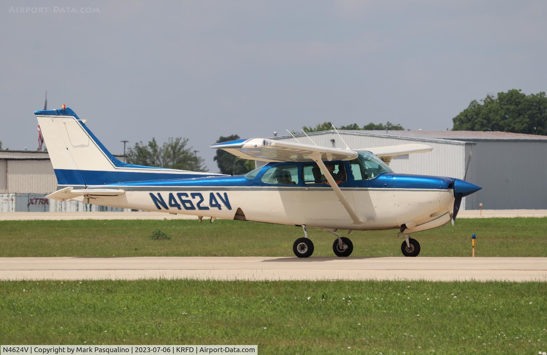 N4624V, Cessna 172RG Cutlass RG C/N 172RG0342, Cessna 172RG