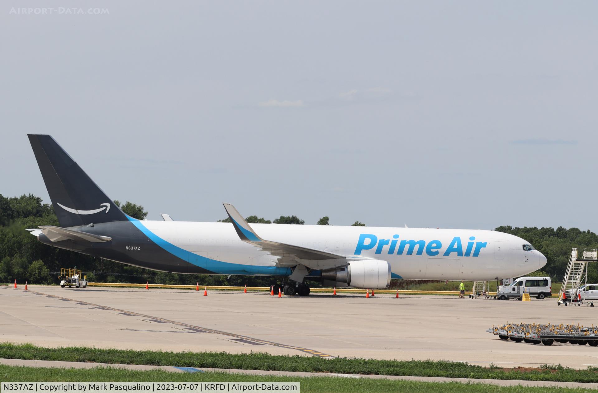 N337AZ, 1994 Boeing 767-323/ER C/N 27060, Boeing 767-323/ER