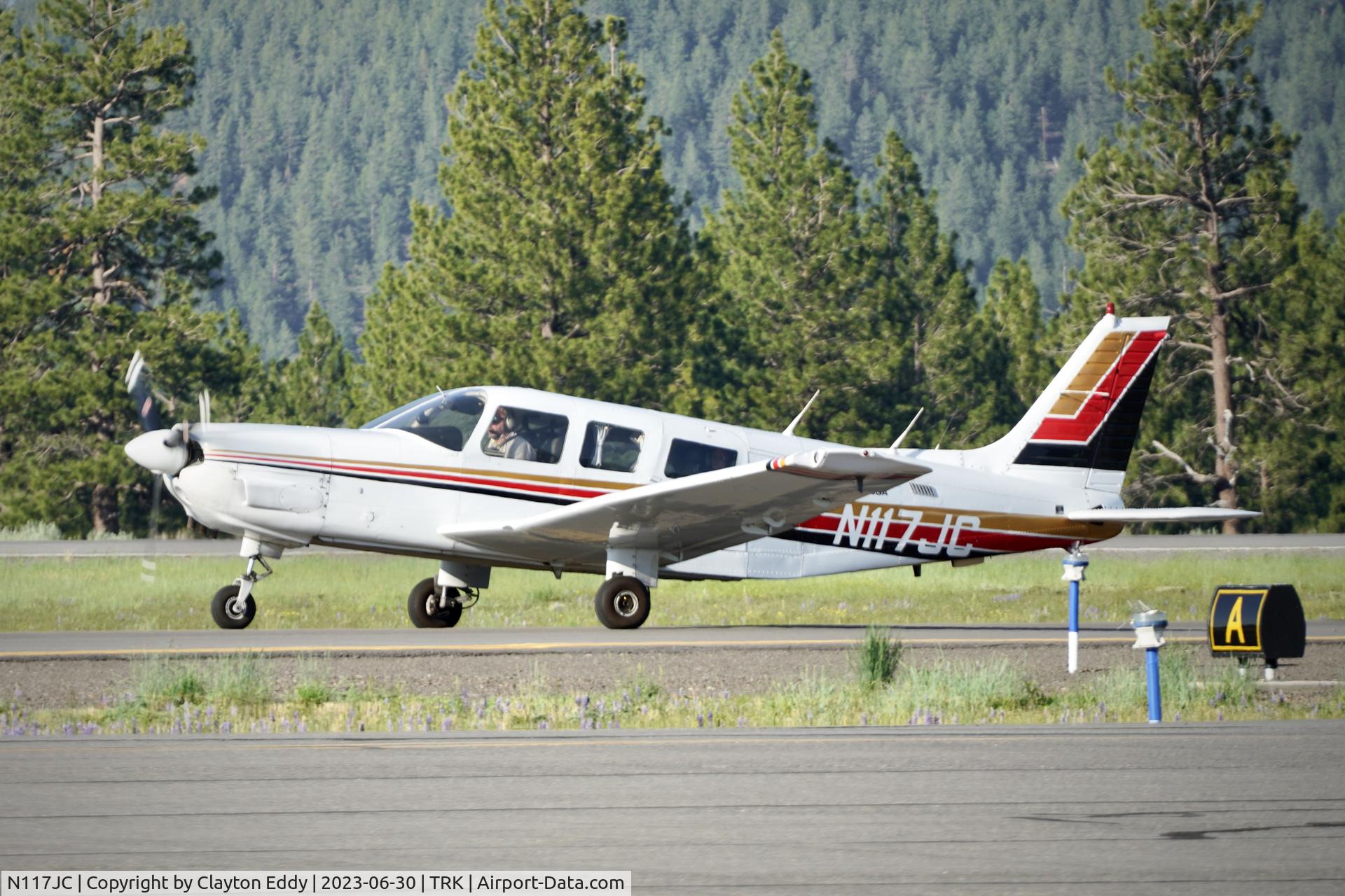 N117JC, 1980 Piper PA-32-301 Saratoga C/N 32-8006032, Truckee Tahoe airport in California 2023.