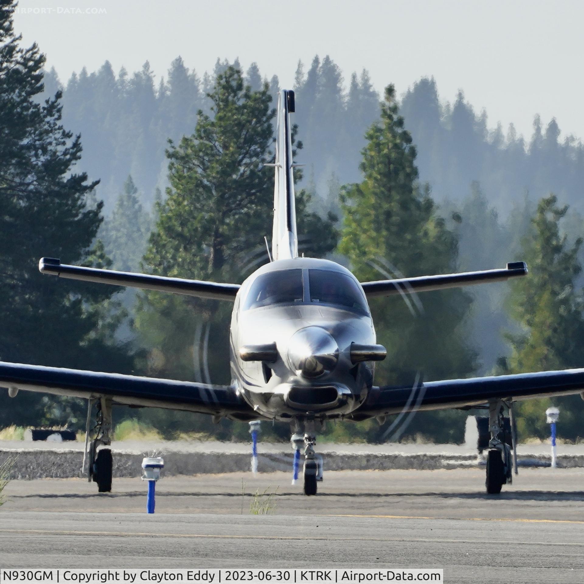 N930GM, 2016 Socata TBM 700 C/N 1123, Truckee Tahoe airport in Caliornia 2023.