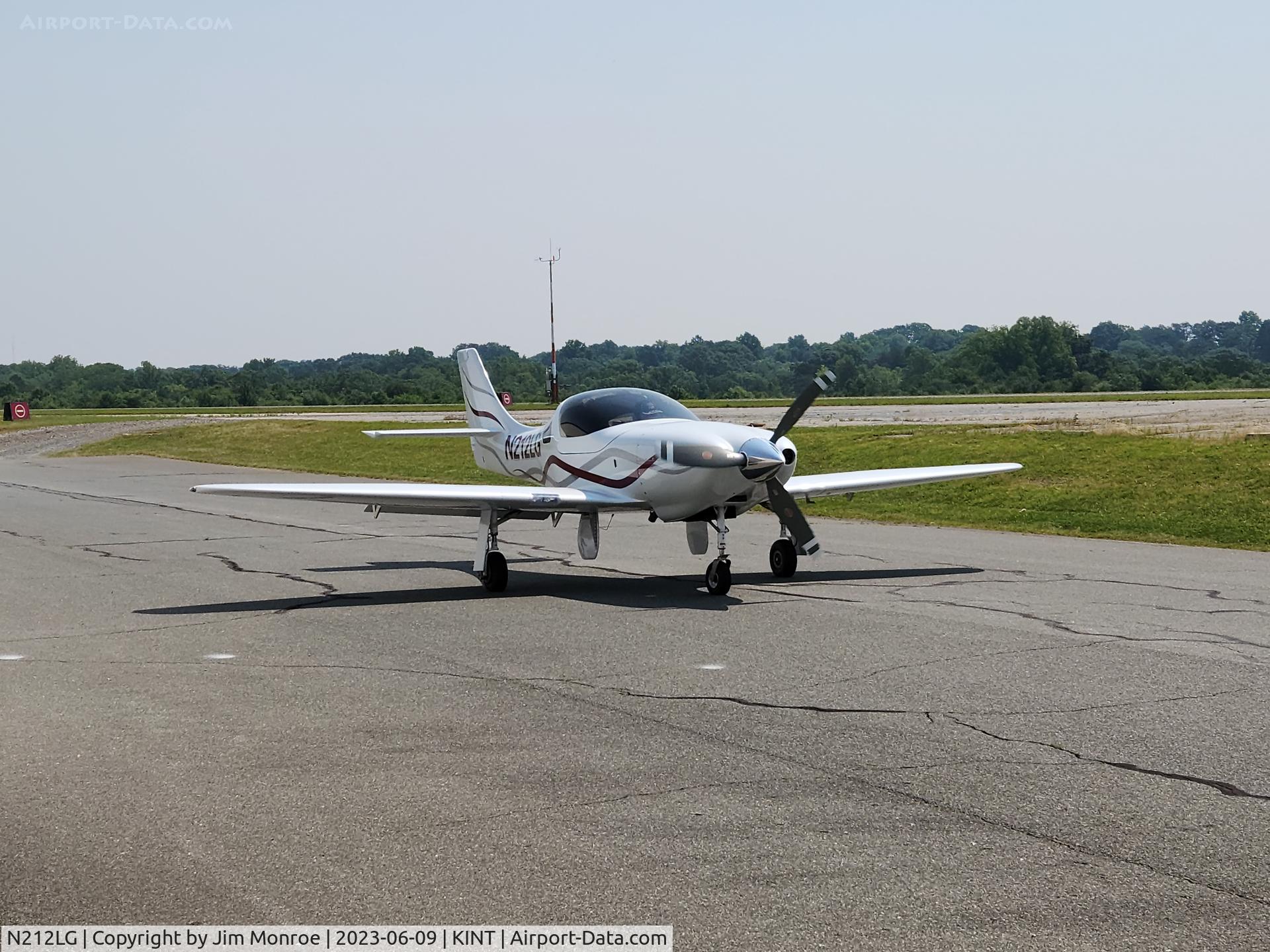 N212LG, 1979 Piper PA-28-161 C/N 28-7916310, My friend David has just completed this beautiful Lancair, flew it over from Oregon and took me for a ride.