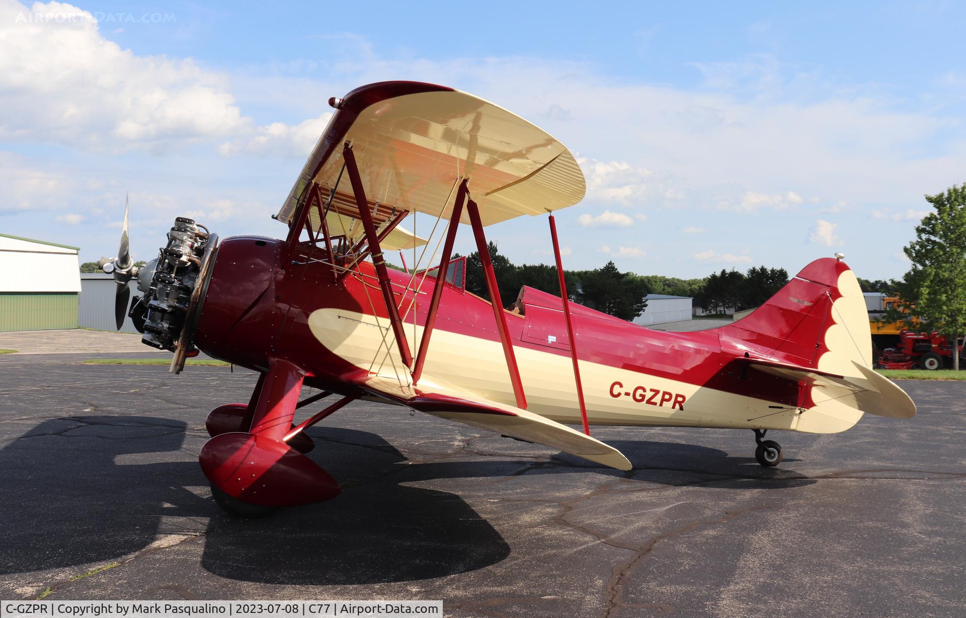 C-GZPR, 1942 Waco UPF-7 C/N 5885, Waco UPF-7
