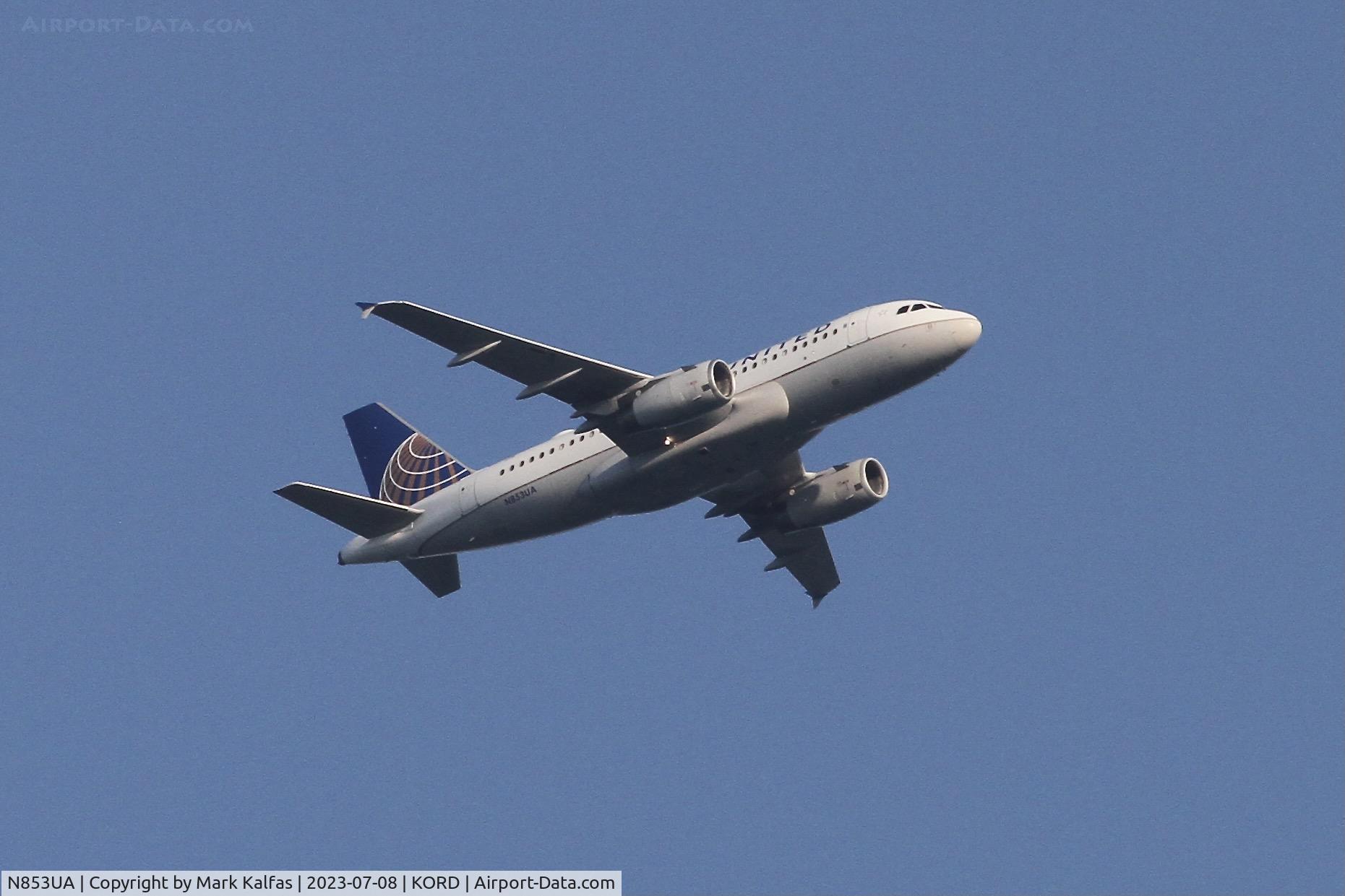 N853UA, 2002 Airbus A319-131 C/N 1688, United Airlines A319 N853UA UA1424 DCA-ORD
