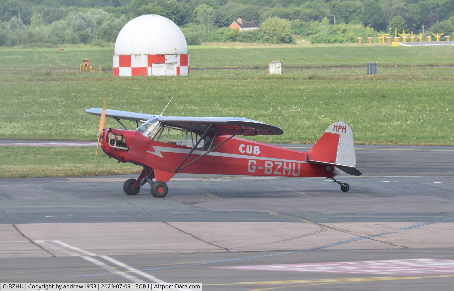 G-BZHU, 1982 Wag-Aero Sport Trainer C/N AACA/351, G-BZHU at Gloucestershire Airport.