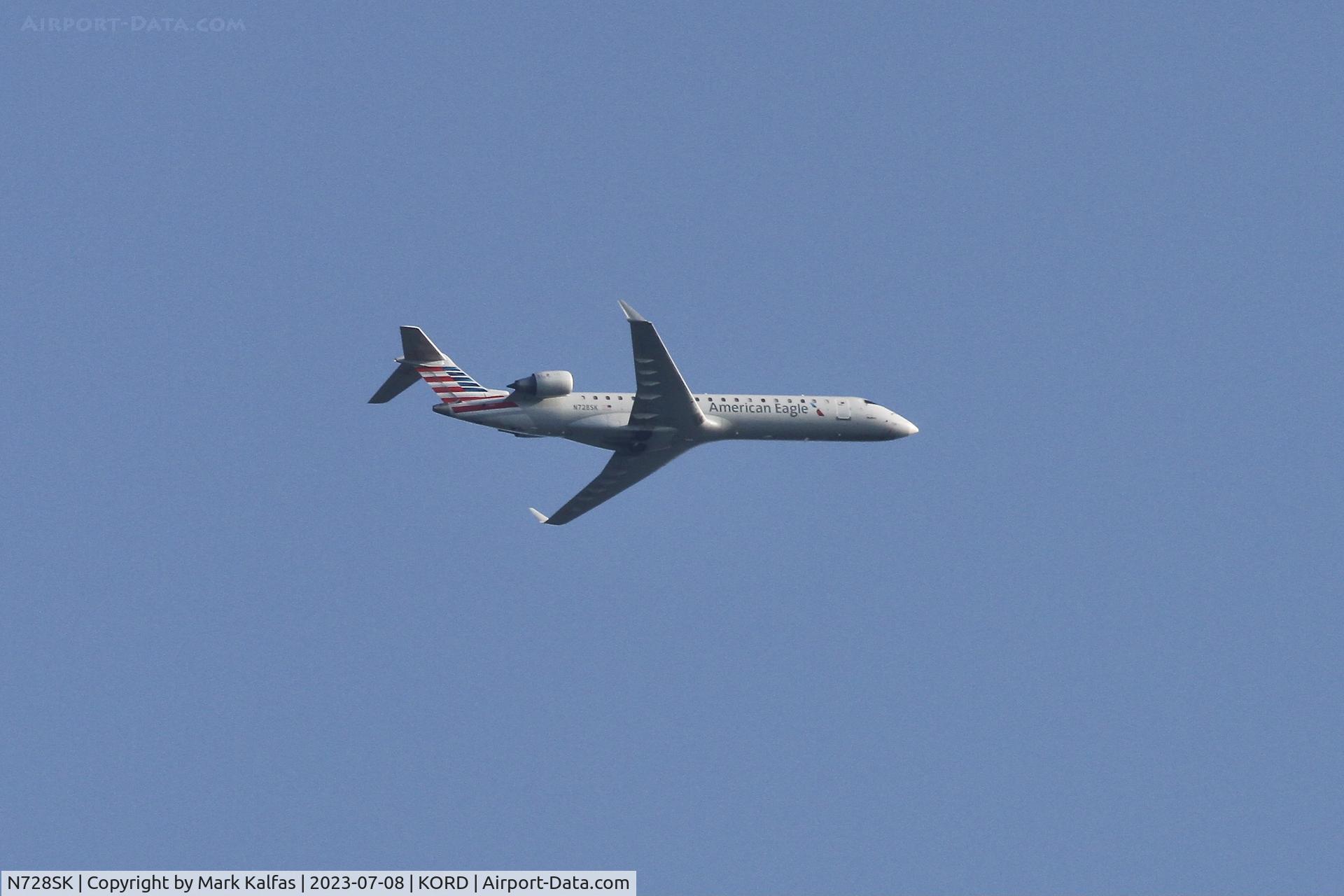 N728SK, 2005 Bombardier CRJ-701 (CL-600-2C10) Regional Jet C/N 10192, SkyWest/United Express CRJ7 N728SK SKW4896 SAV-ORD