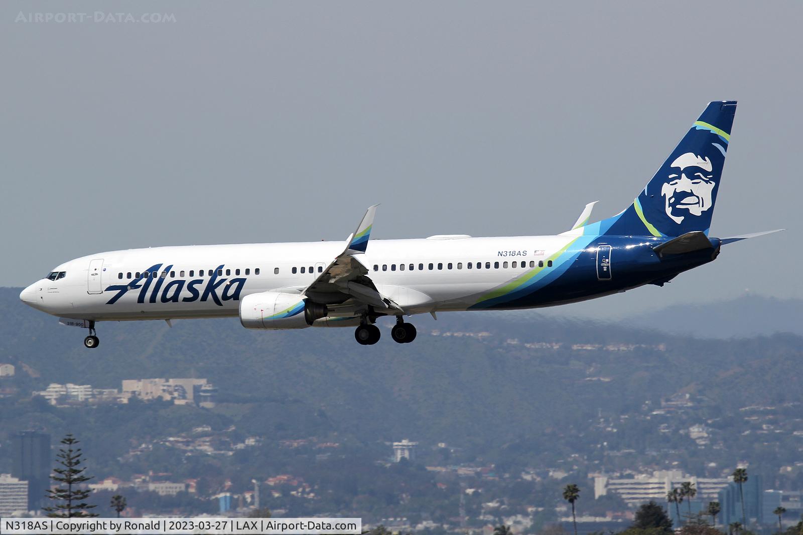 N318AS, 2003 Boeing 737-990 C/N 30018, at lax