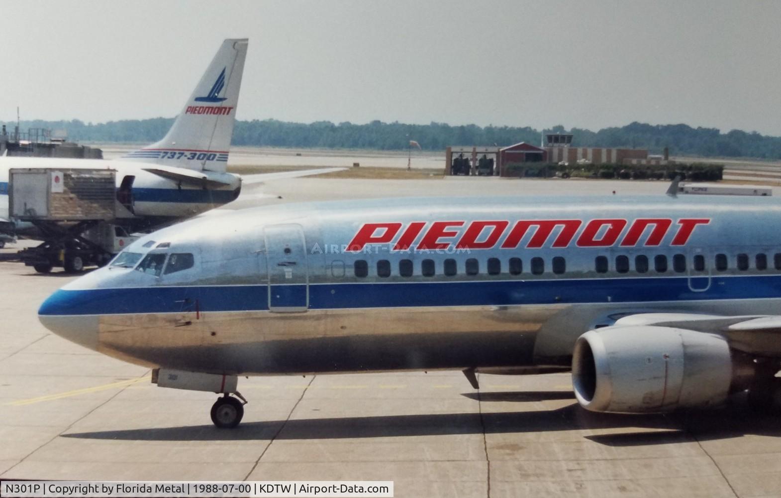 N301P, 1985 Boeing 737-301 C/N 23228, Piedmont 733 zx DTW 1988 scanned from print - most likely in from CLT
