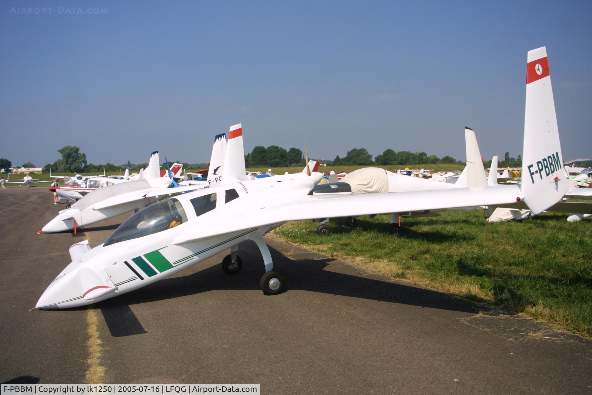 F-PBBM, Co-Z Cozy C/N 436, At the RSA Fly-in in Nevers in 2005