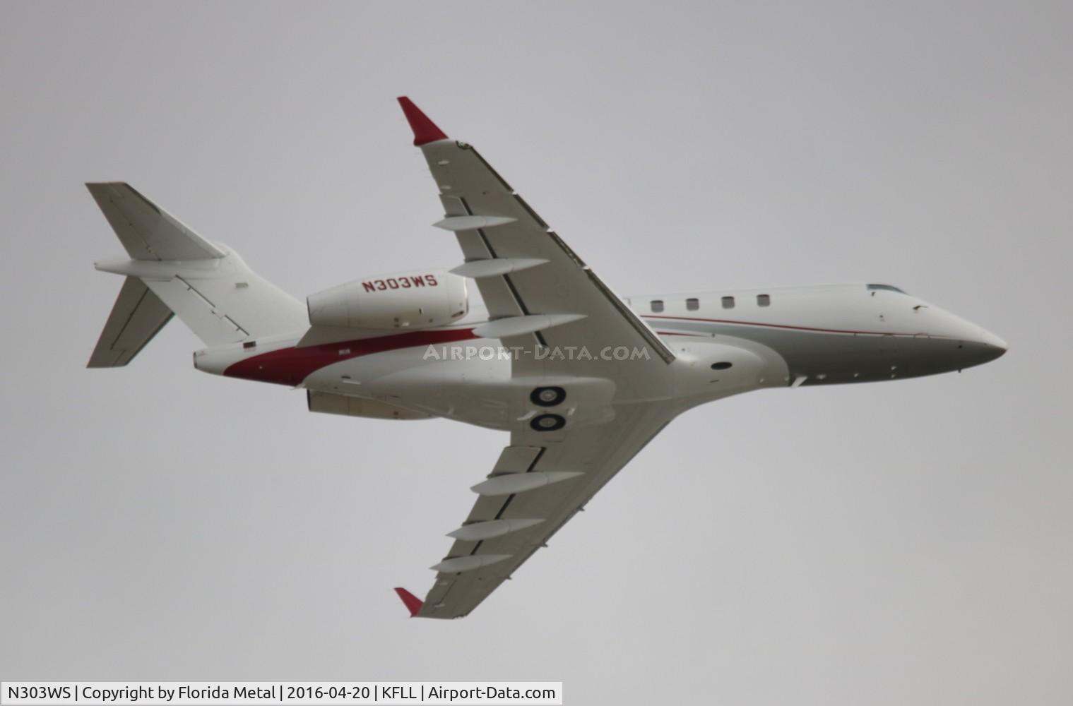 N303WS, 2005 Bombardier Challenger 300 (BD-100-1A10) C/N 20045, Challenger 300 zx FLL