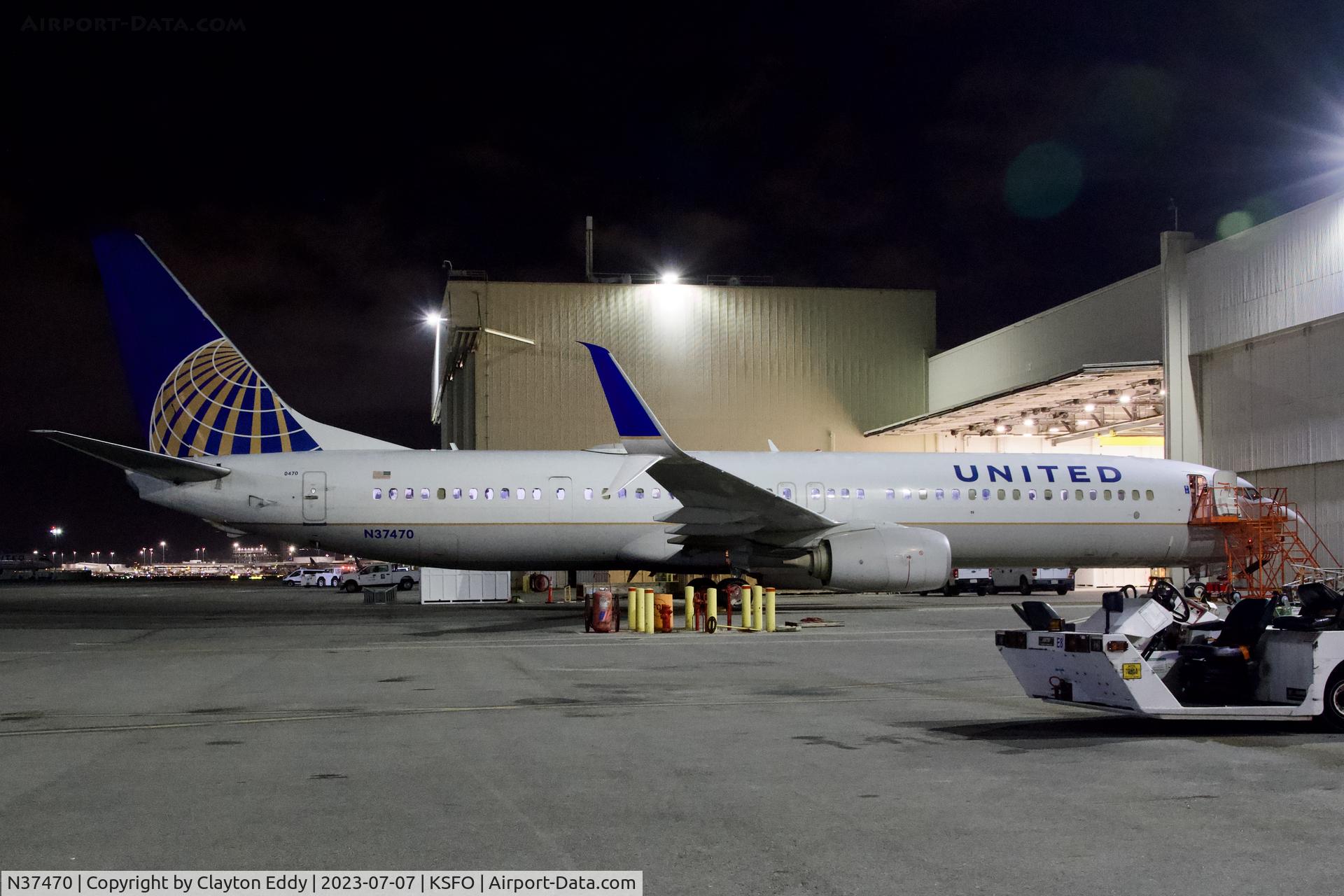 N37470, 2013 Boeing 737-924/ER C/N 37099, SFO 2023.