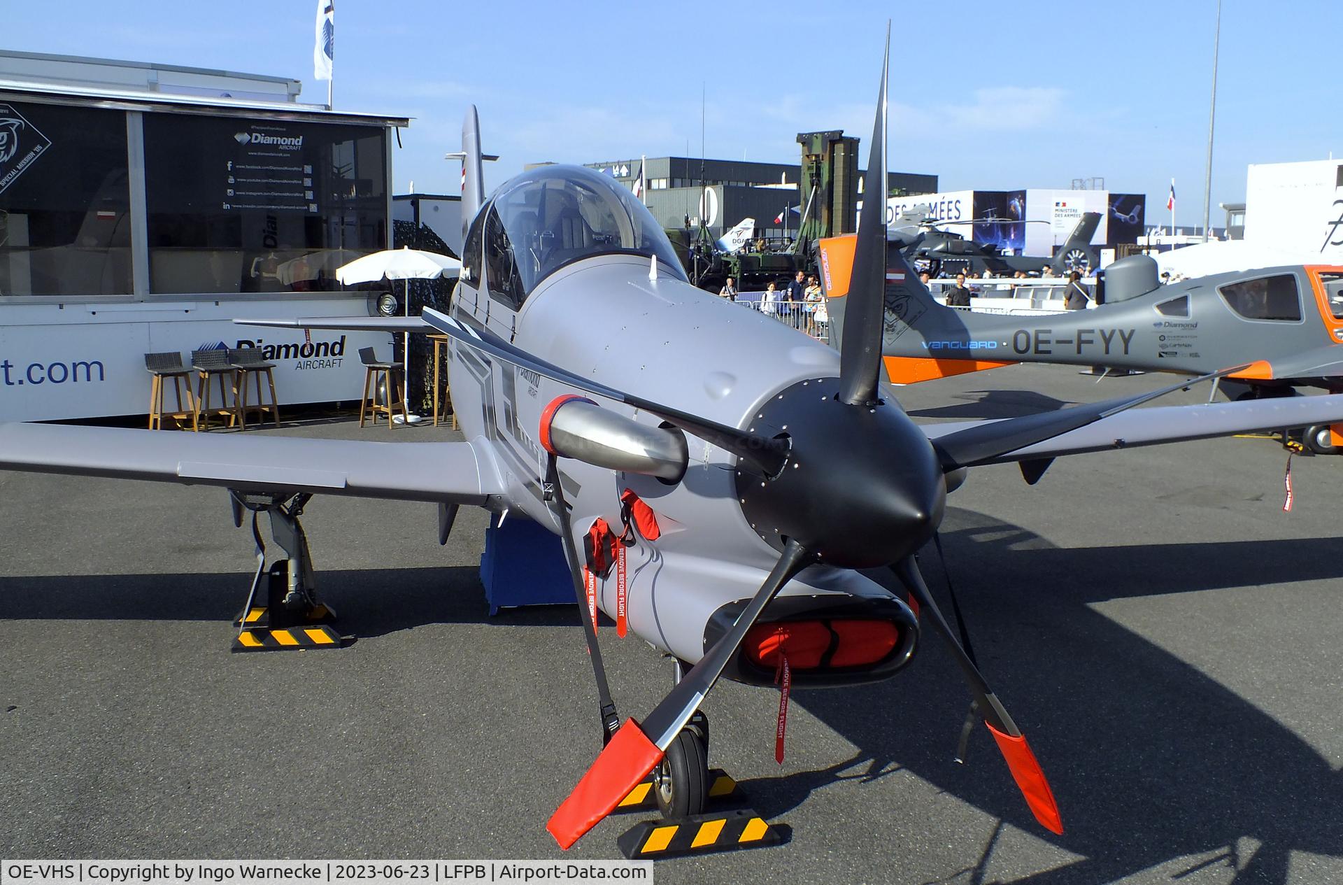 OE-VHS, 2023 Diamond DART-750 C/N 001, Diamond DART-750 prototype at the Aerosalon 2023, Paris
