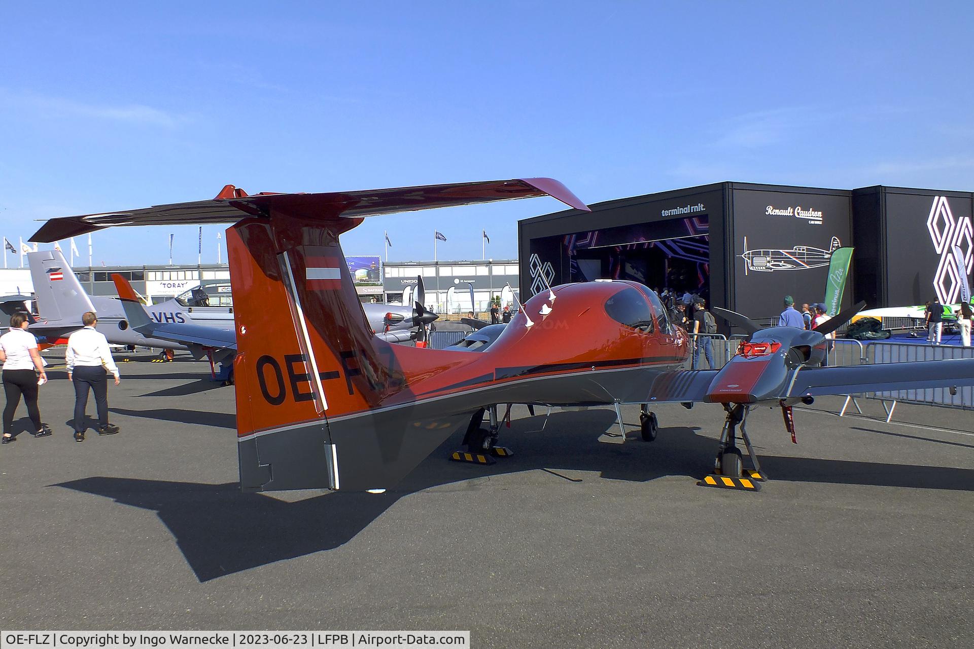 OE-FLZ, Diamond DA-42 NG Twin Star C/N 42.N351, Diamond DA-42 NG Twin Star at the Aerosalon 2023, Paris