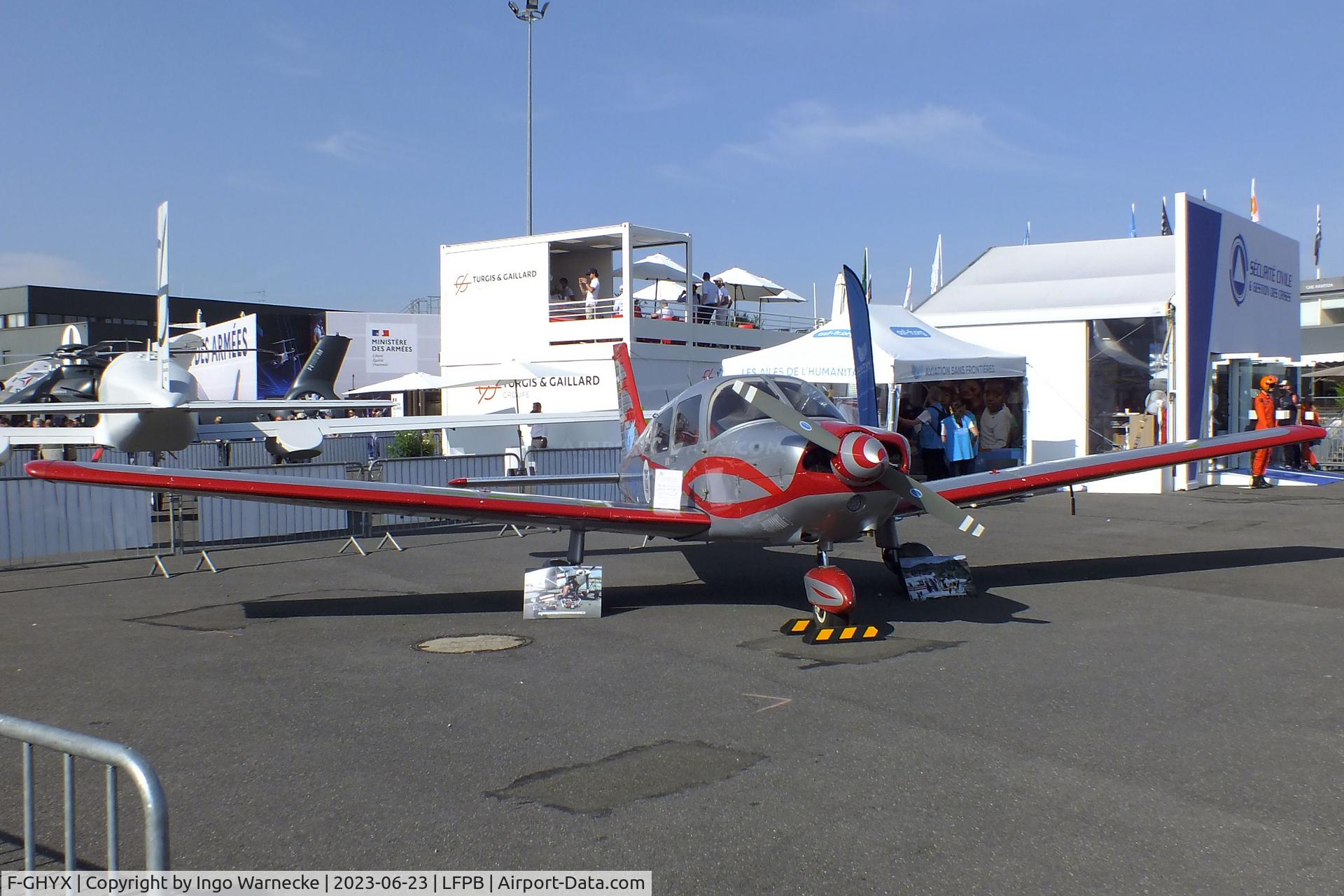F-GHYX, Piper PA-28-181 Archer C/N 28-8190101, Piper PA-28-181 Archer II at the Aerosalon 2023, Paris