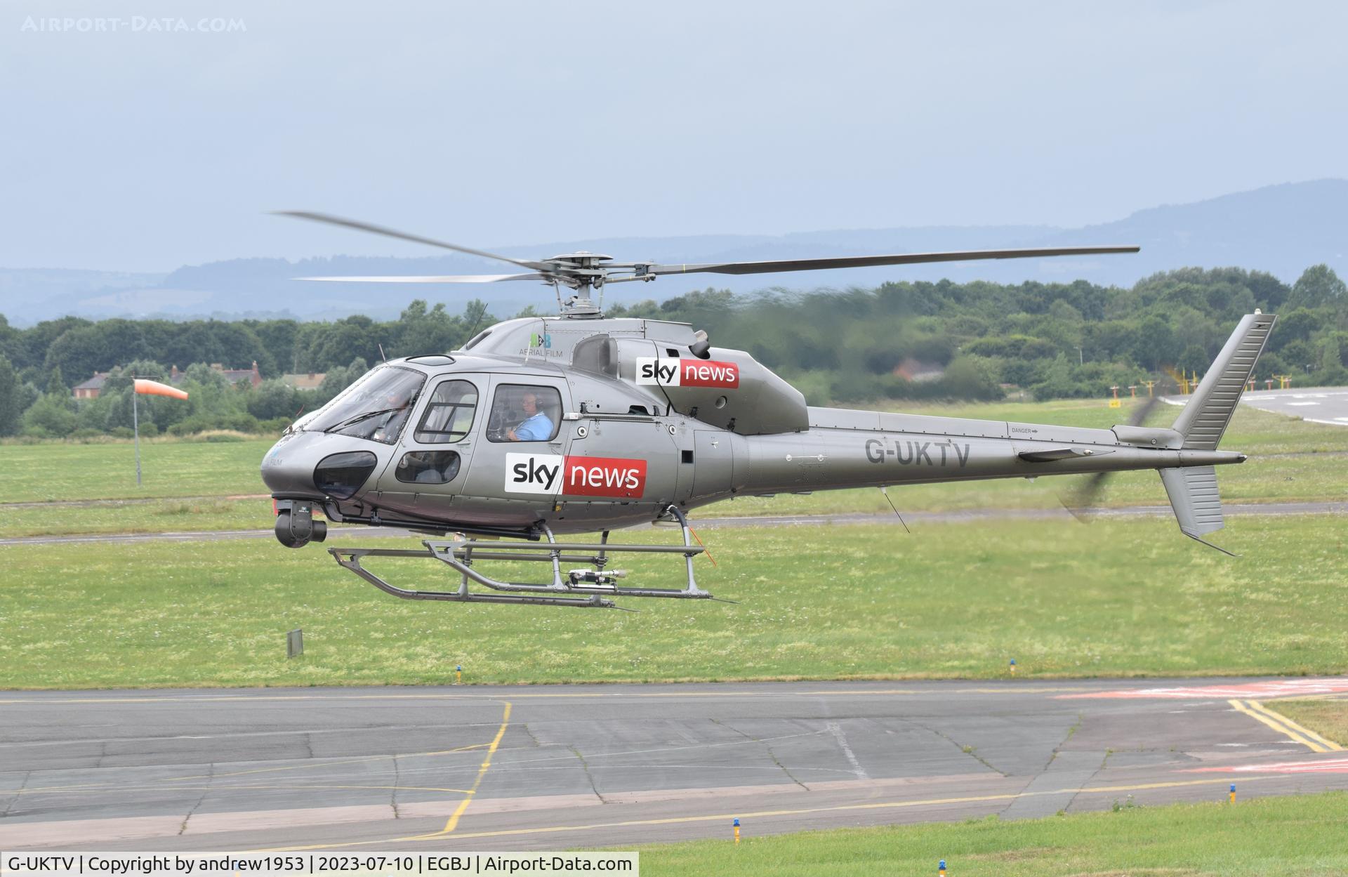 G-UKTV, 1990 Aerospatiale AS-355F-2 Ecureuil 2 C/N 5169, G-UKTV at Gloucestershire Airport.