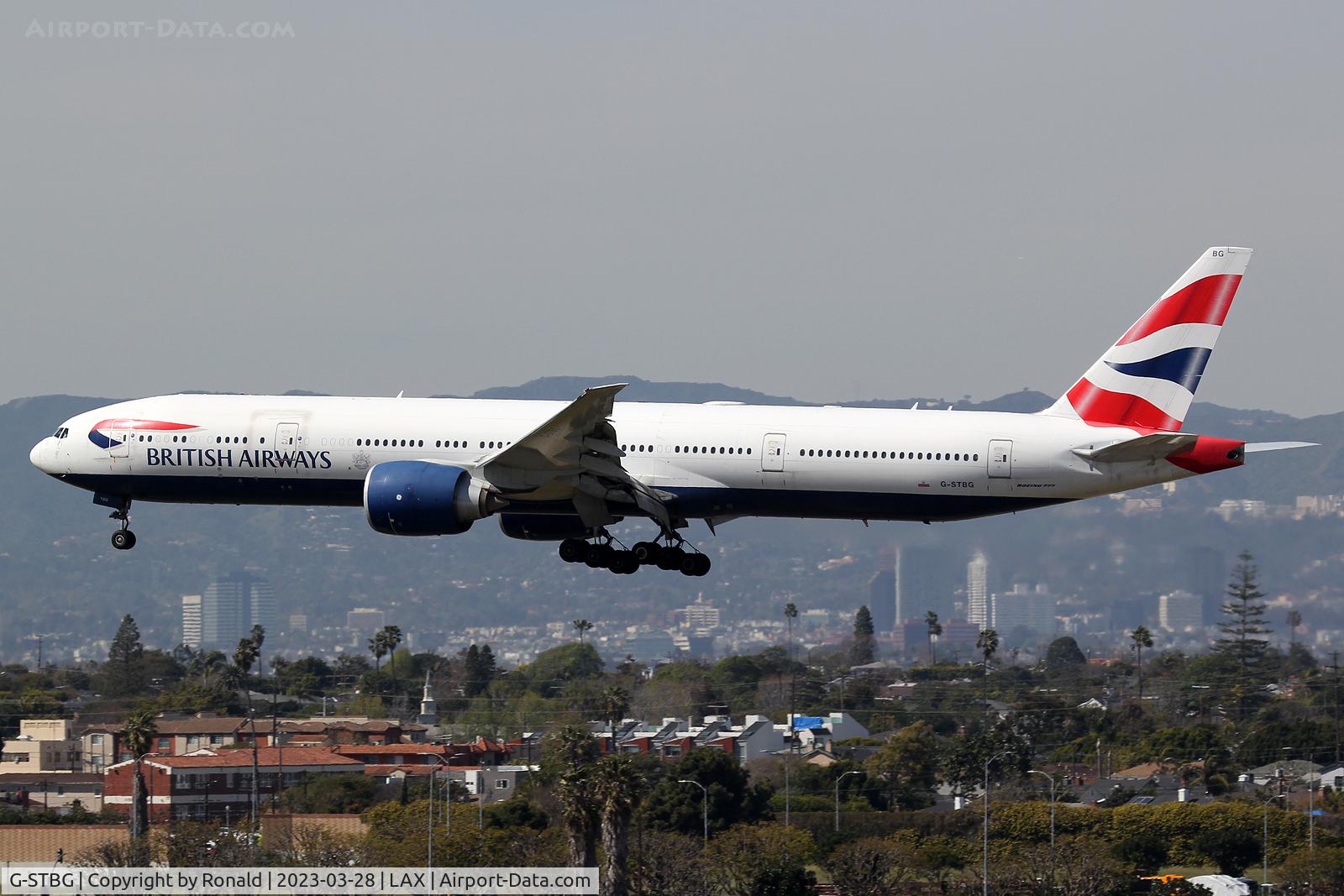 G-STBG, 2013 Boeing 777-336/ER C/N 38430, at lax
