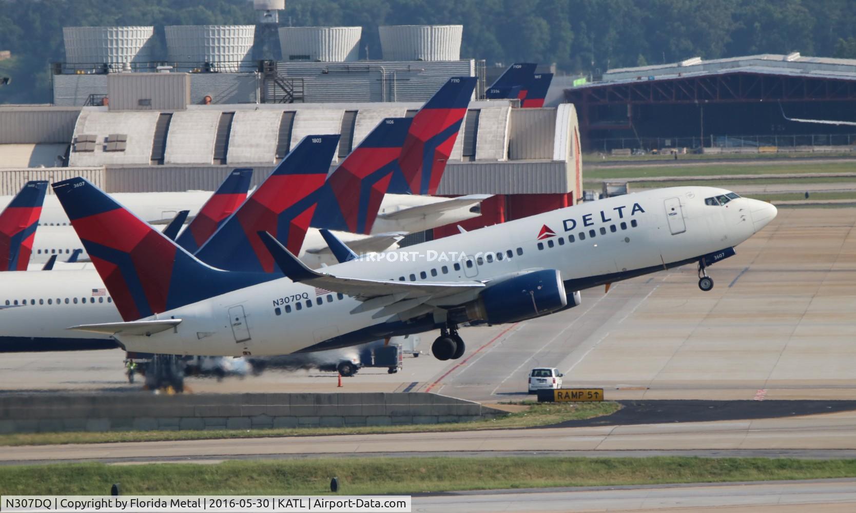 N307DQ, 2008 Boeing 737-732 C/N 29679, DAL 737 zx ATL ren