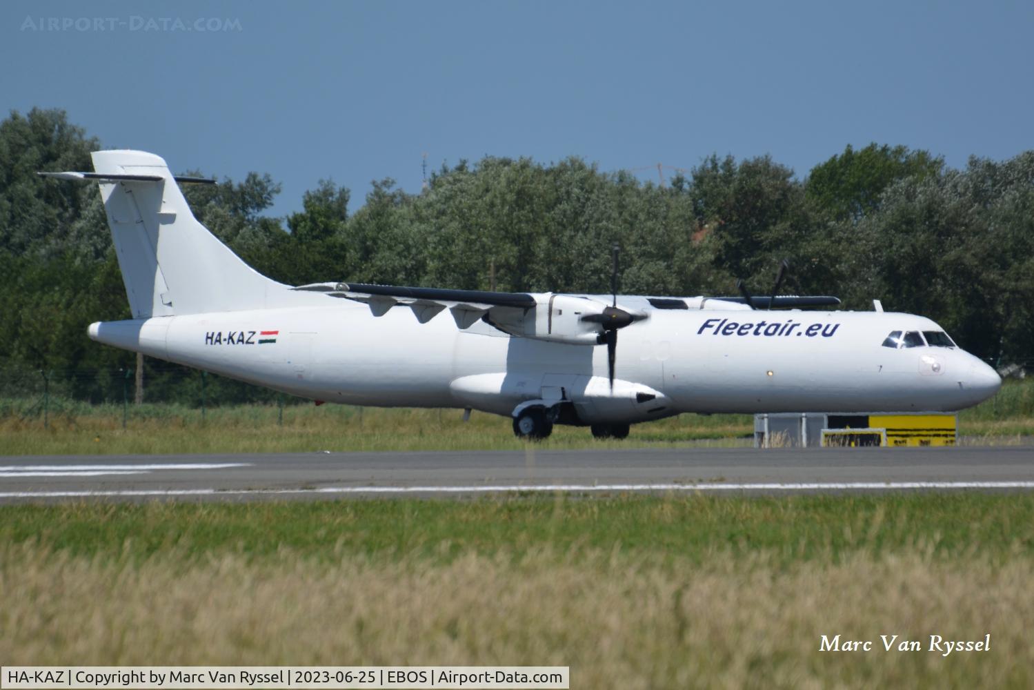 HA-KAZ, 1990 ATR 72-201 C/N 195, At Ostend Airport.