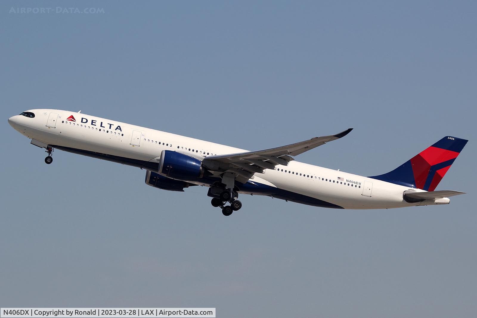 N406DX, 2020 Airbus A330-941 C/N 1953, at lax
