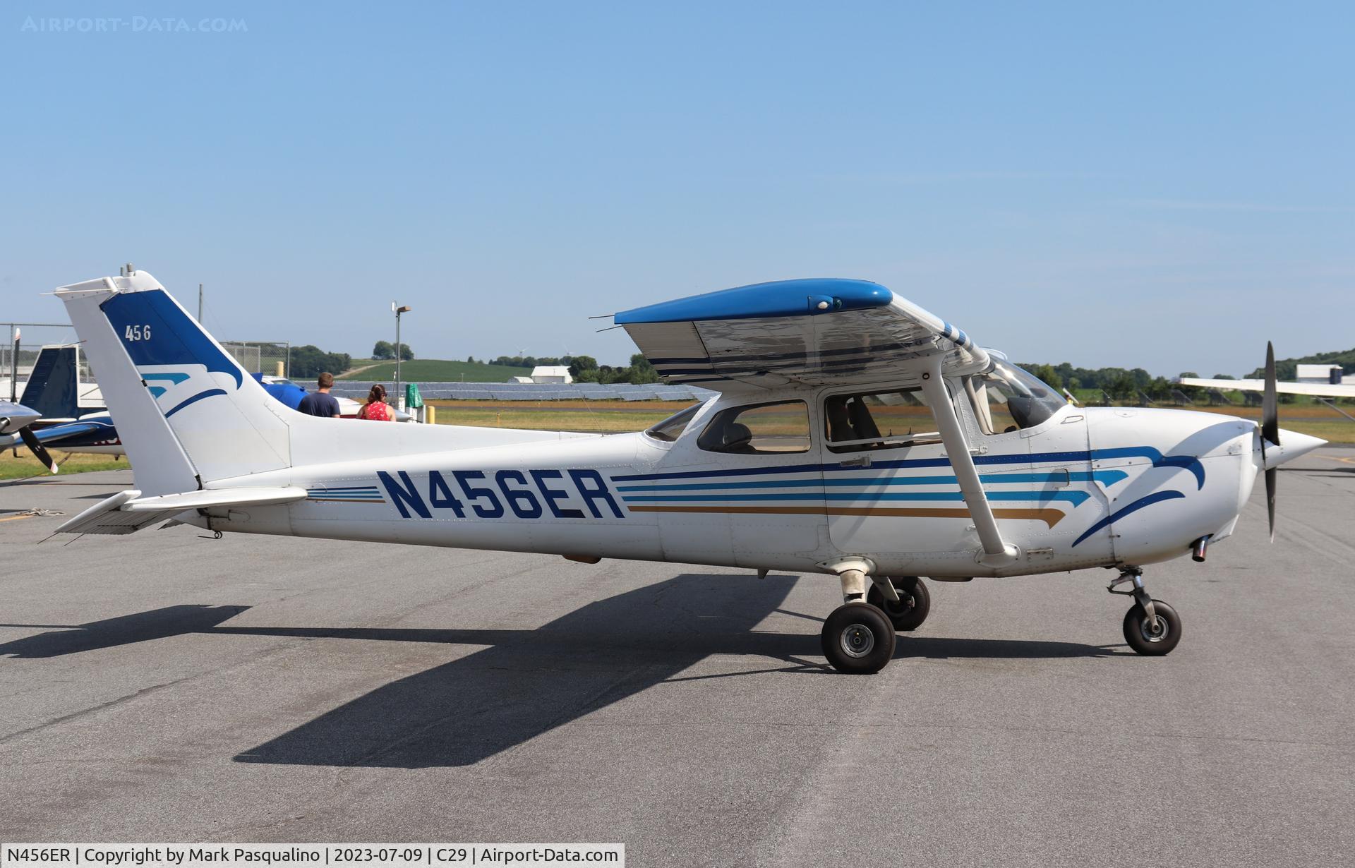 N456ER, 1998 Cessna 172R C/N 17280667, Cessna 172R