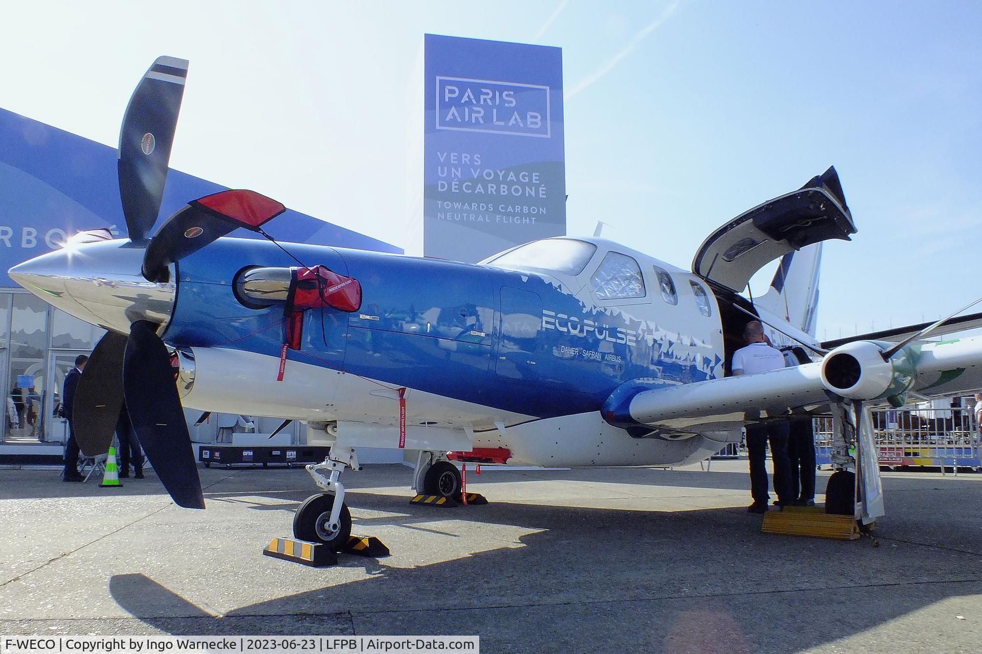F-WECO, 2022 Daher/Safran/Airbus TBM EcoPulse C/N not found_F-WECO, Daher/Safran/Airbus TBM EcoPulse demonstrator with 1 turboprop and 6 Safran ENGINeUS electric motors at the Aerosalon 2023, Paris