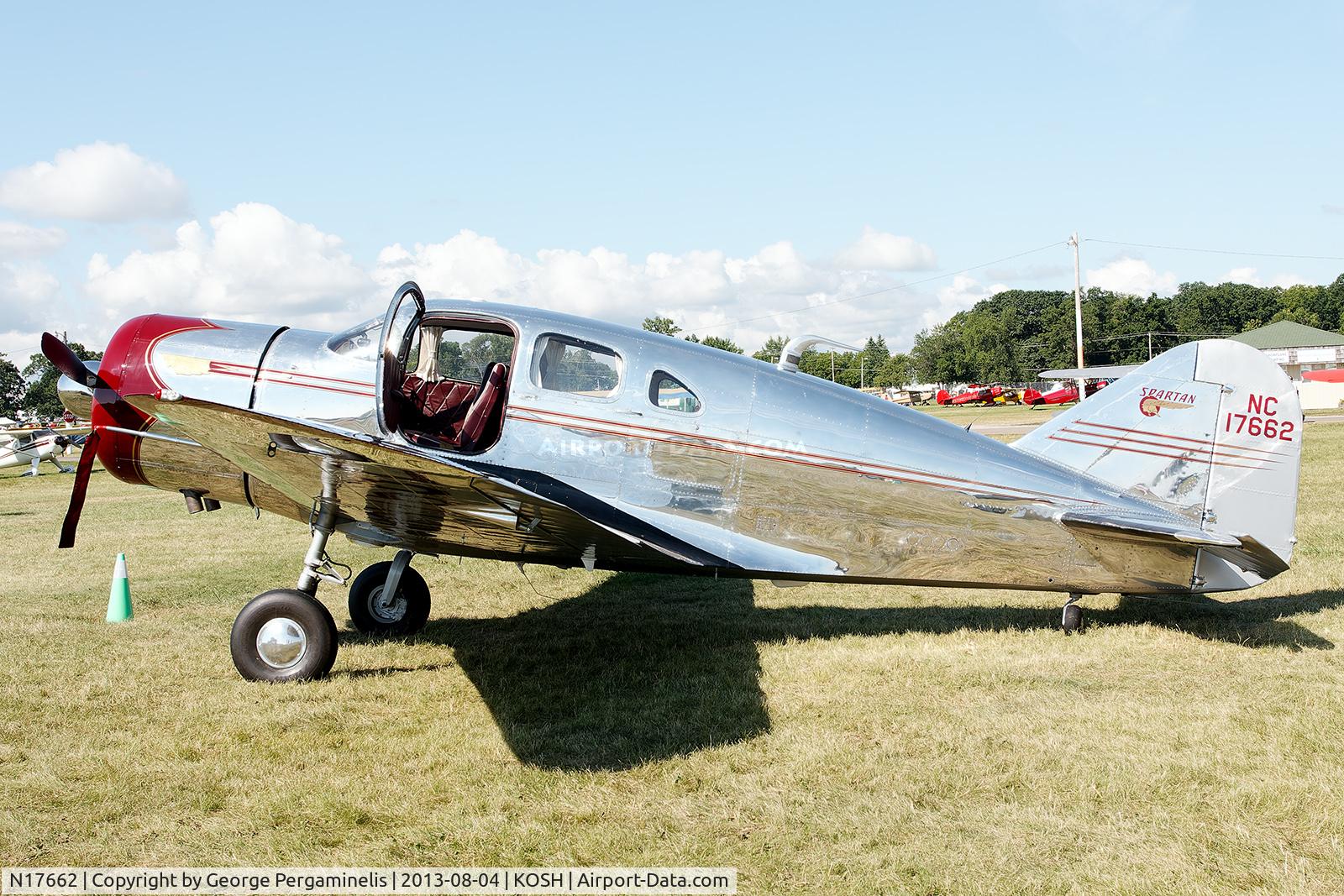 N17662, 1940 Spartan 7W Executive C/N 28, Oshkosh 2013.