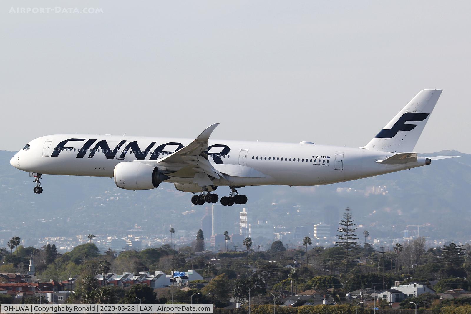 OH-LWA, 2015 Airbus A350-941 C/N 018, at lax