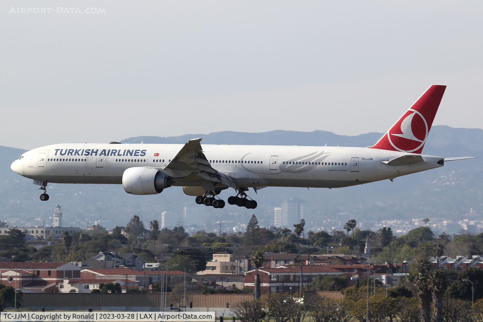 TC-JJM, 2011 Boeing 777-3F2/ER C/N 40794, at lax