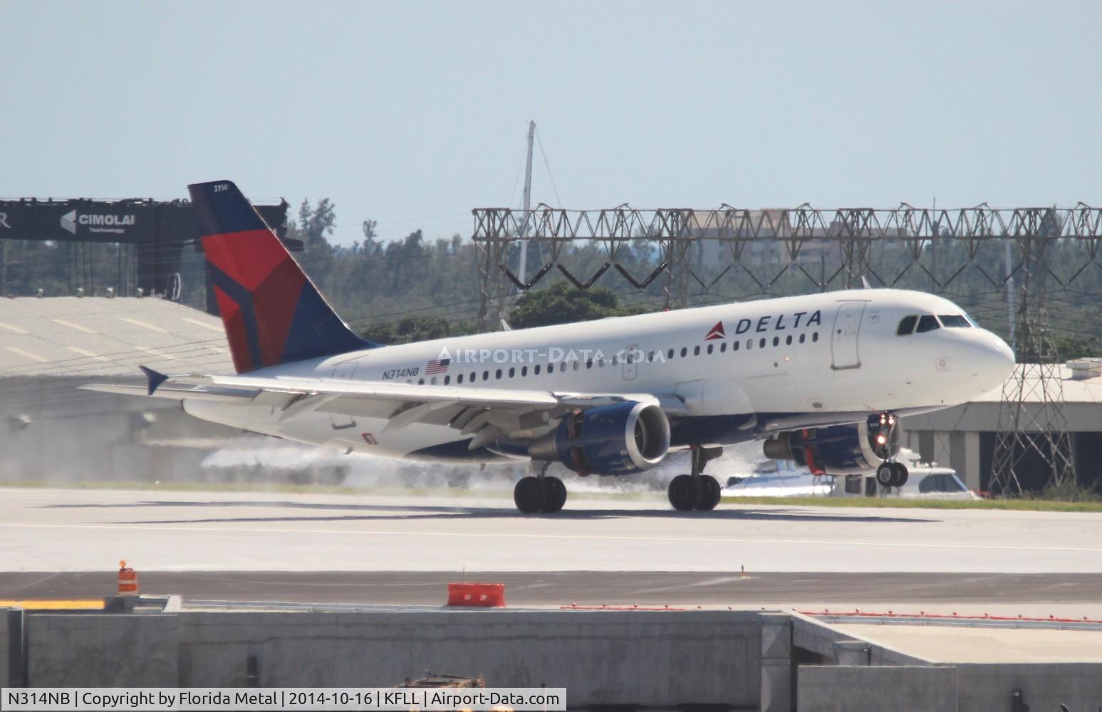 N314NB, 2000 Airbus A319-114 C/N 1191, DAL A319 zx LGA-FLL